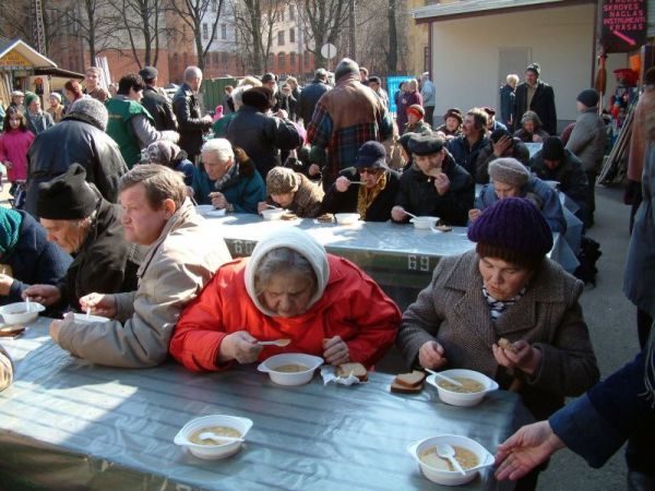 А поможем ли мы вместе?