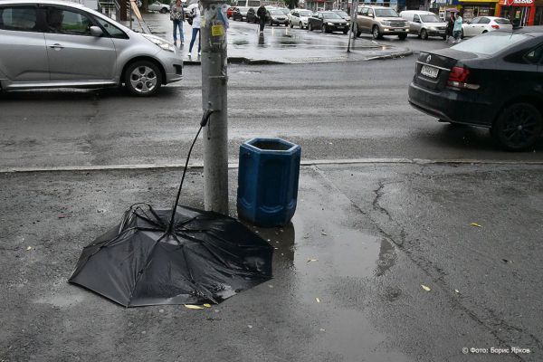 На Среднем Урале объявили штормовое предупреждение