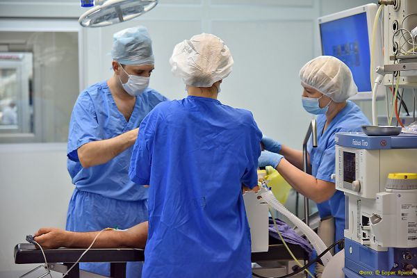 Свердловские врачи и биологи объединились в «Саркомную группу» для борьбы с раком