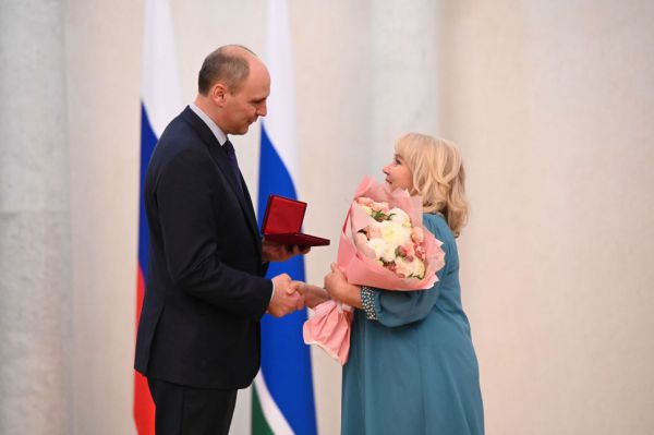 Заслуги 32 свердловчан отмечены  государственными и региональными наградами