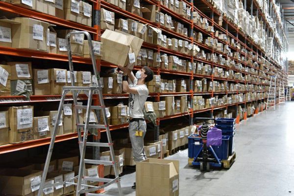 Эксперты рассказали, что будет с сотрудниками закрывшихся магазинов IKEA