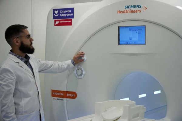Современная медтехника помогает лечить свердловчан: расходы на обновление оборудования  выросли в 2,3 раза
