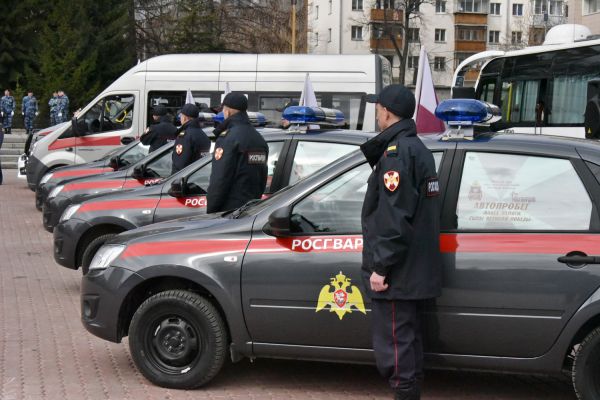 Автопробег памяти: за пять дней Росгвардейцы объедут весь Уральский федеральный округ