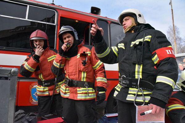 В Екатеринбурге загорелся один из цехов на территории «Уралмашзавода»