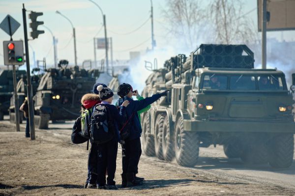 Танки в городе...