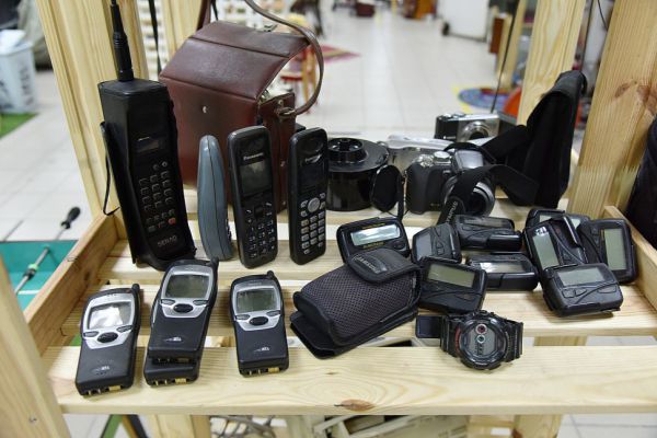 На Среднем Урале подешевели телевизоры, но подорожали электроника, одежда и парфюмерия