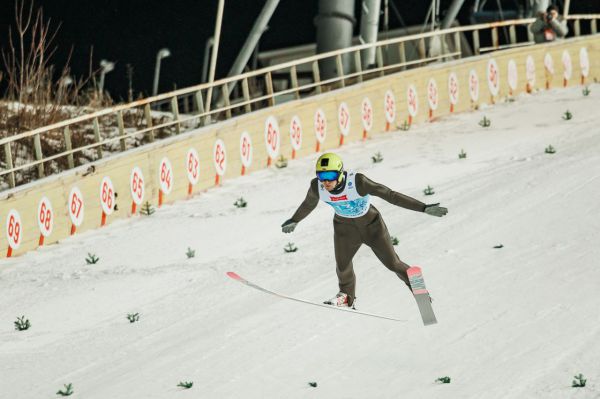 «Тагильская сталь» прокатилась по региону: лыжный турнир открыл спортивный сезон