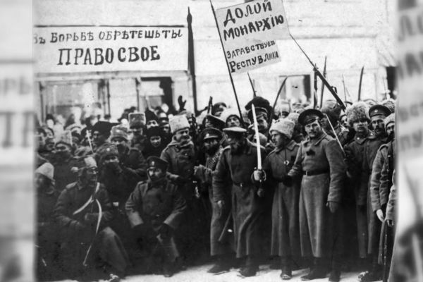 Многоликий Февраль. Историк о фильме «Гибель Империи. Российский урок»