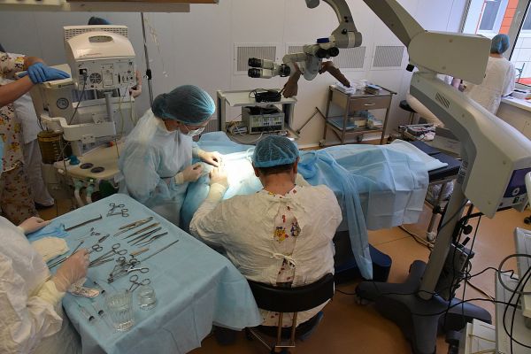 В Свердловскую область съехались онкологи со всей страны