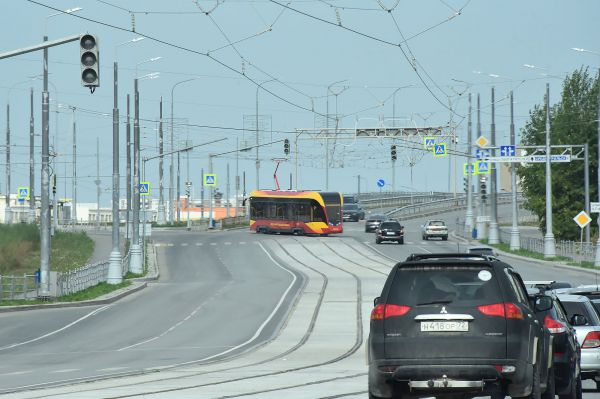 В Екатеринбурге из-за ремонта трамвайных путей изменится движение общественного транспорта