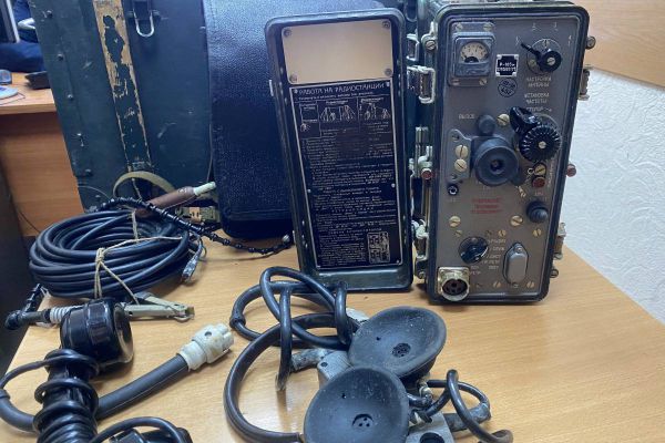 Уральские таможенники не дали контрабандистам вывезти военную радиостанцию в Казахстан