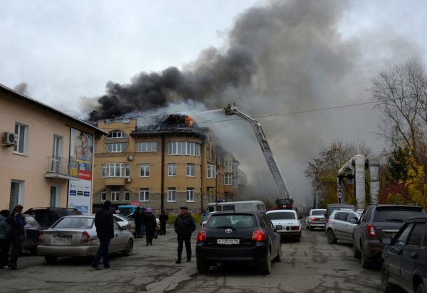 Из новоселов — в погорельцы