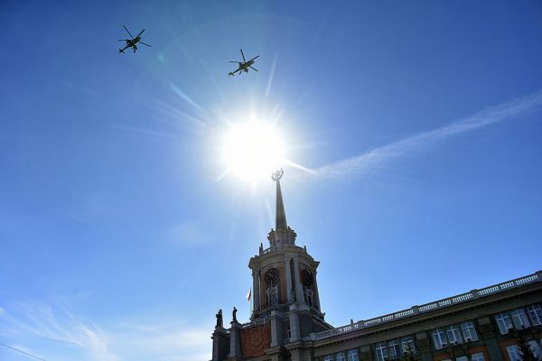 Екатеринбуржцы выбрали объект, который появится на марке в честь города трудовой доблести