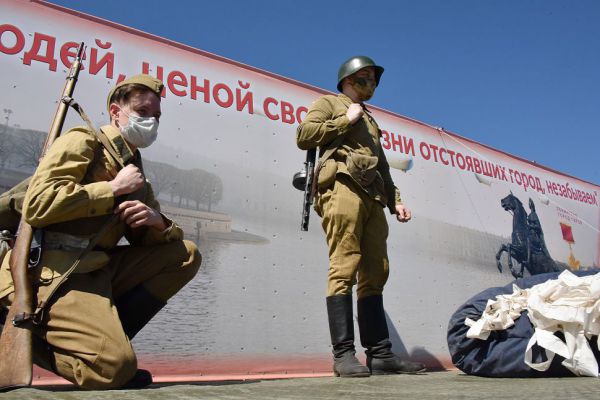 Война глазами ребенка: екатеринбуржец написал поэму-реквием о своем военном детстве