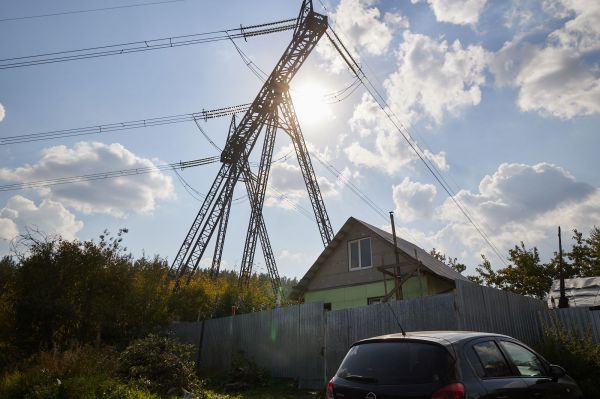 В пригороде Екатеринбурга отключат электричество