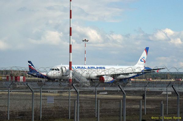 Ограничения в южных аэропортах продлили еще на неделю