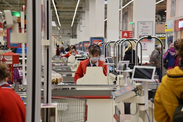 Средний чек за покупки в интернете оказался вдвое выше, чем в магазинах