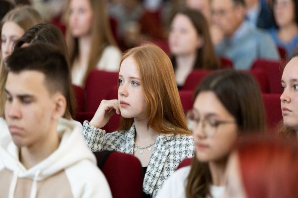 Свердловская область вошла в топ-5 регионов по числу элитных школ