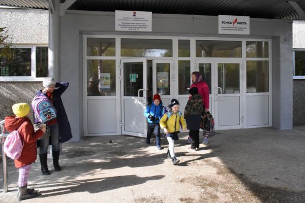 В Госдуме решили перевести школы с муниципального уровня на региональный