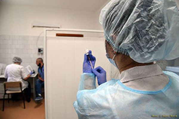 За неделю 49 свердловчан попали в больницу с диагнозом COVID-19