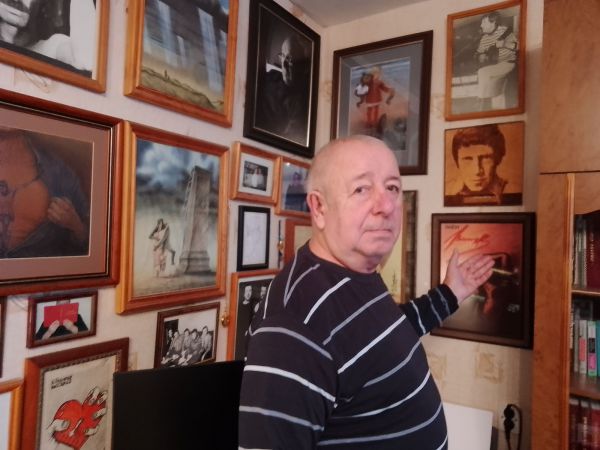 Самиздат, как образ жизни. Уральский рабочий посвятил жизнь изданию книг Владимира Высоцкого и Михаила Жванецкого