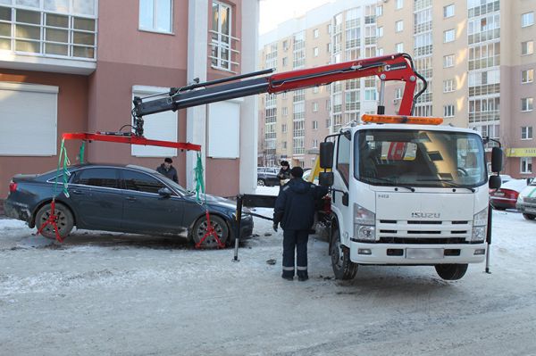 Приставы ищут машины с помощью «Мобильного розыска»