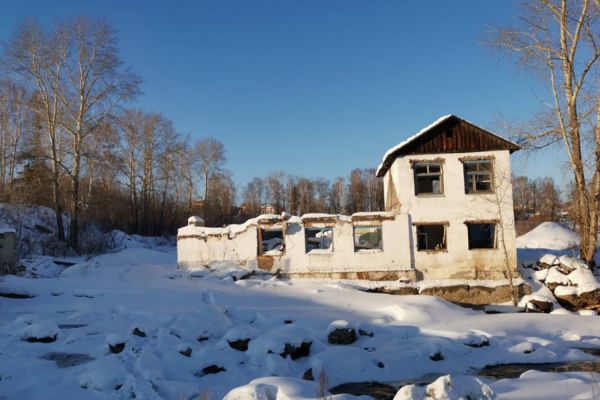 Подросток погиб на территории бывшего Верхнесинячихинского металлургического завода