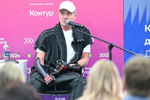 Роман Костомаров на «Форуме будущего» в Екатеринбурге раскрыл код победы