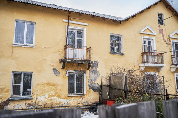 «Самолет» договорился о расселении большинства жителей ветхих домов на Вилонова и Летчиков
