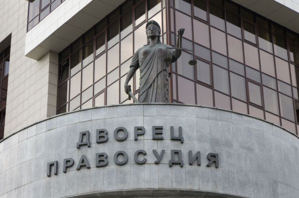 Жительница Серова предстанет перед судом за ложное сообщение о заложенной бомбе