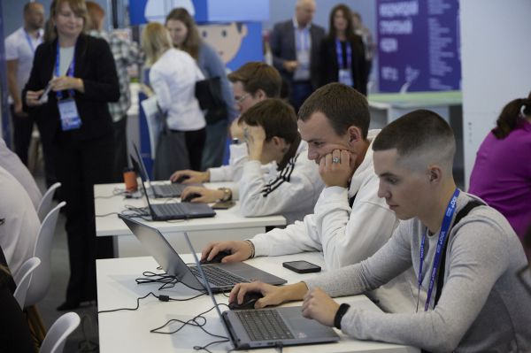 «Нет» дистанционному офферу: почему большинство рекрутеров в Екатеринбурге не ставят точку после онлайн-собеседования