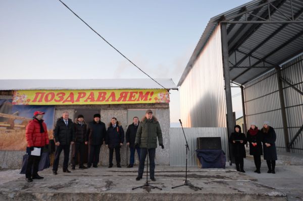 Газопровод, школьный стадион и животноводческий комплекс получили в подарок жители  Алапаевского района