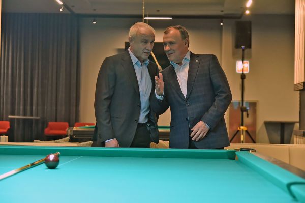 Мэр Екатеринбурга пообещал турнир по бильярду с призовым фондом в 6 миллионов рублей