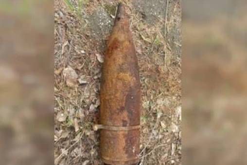 Под Невьянском дорожные рабочие нашли боевой снаряд