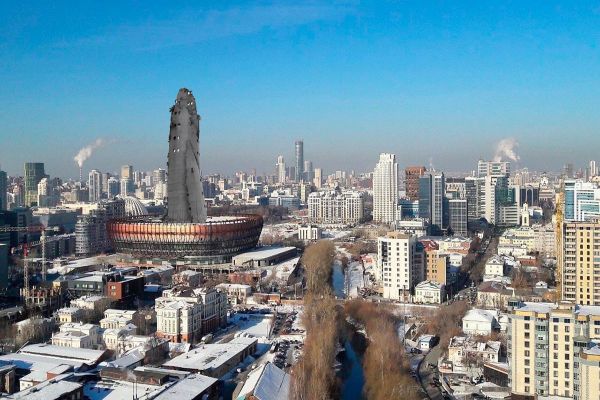 Екатеринбуржцы вспоминают недостроенную телебашню, снесенную пять лет назад