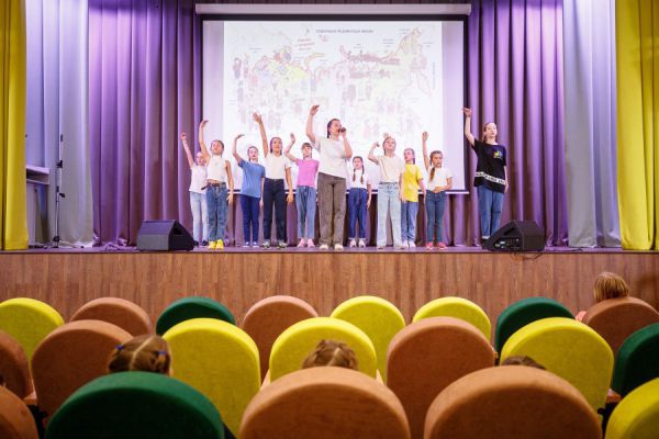 Весенние каникулы уже скоро. В Екатеринбурге началась запись детей в лагеря отдыха