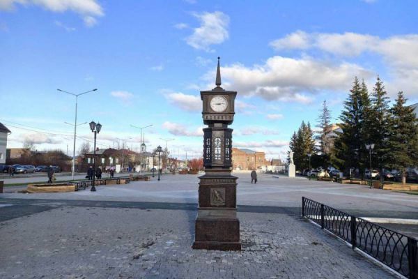 В Ревде и Красноуфимске обновили улицу и парк