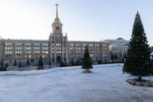 Открытие Катка на площади 1905 года откладывается на вторую половину декабря