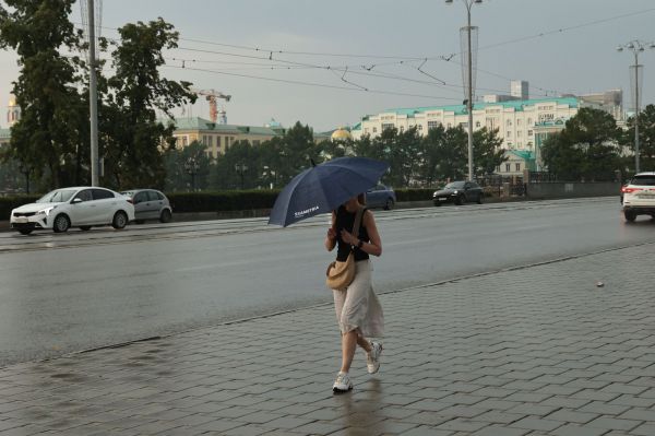 На Среднем Урале снова продлили штормовое предупреждение