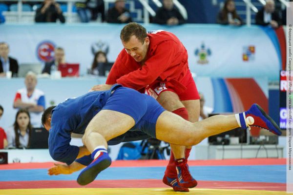 Свердловские самбисты завоевали два золота на чемпионате мира в Румынии