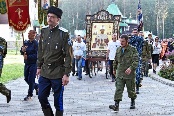 Крестный ход и фестиваль колокольного звона: публикуем полную программу Царских дней