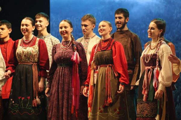 Вся Россия в одном ритме: как прошел юбилейный конкурс народной песни на Урале