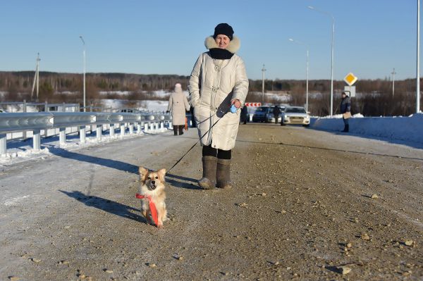 В Махнево открыли долгожданный мост через реку Тагил