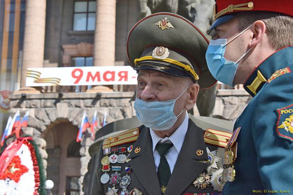 Пенсии военным, дома для фермеров: новое в законах с марта 2022 года