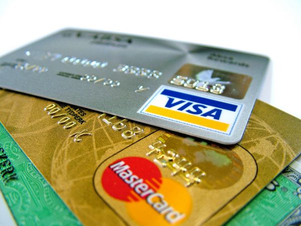 Visa решила не уходить