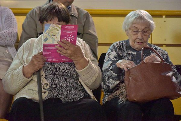 На фоне предстоящих выплат пенсионеры уже стали получать сообщения от мошенников