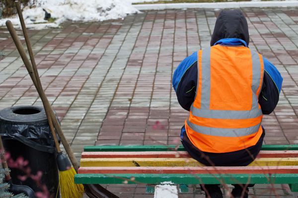 Стало известно, где в Свердловской области чаще всего ищут специалистов без опыта