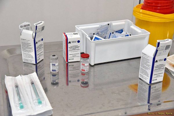 Первую партию детской вакцины от COVID доставили в Екатеринбург