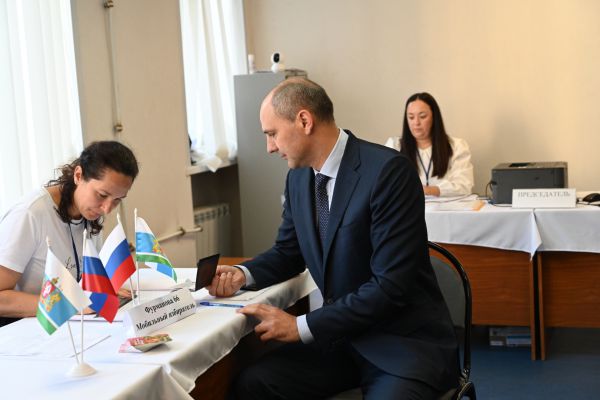 Промежуточные итоги досрочных выборов главы региона