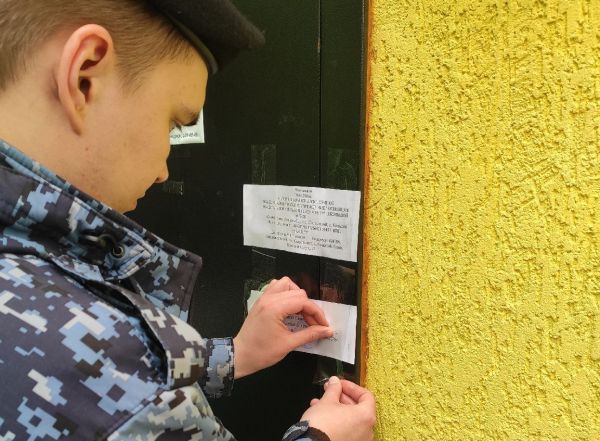Опечатали двери и помещения. В Свердловской области на 30 суток приостановили деятельность детского сада — дошкольного отделения